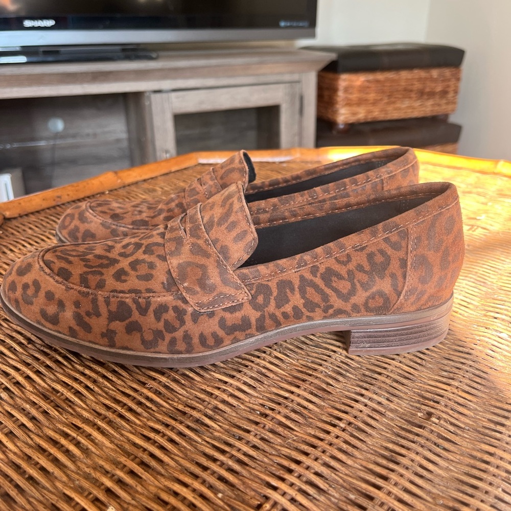 Clarks Ultimate Comfort slip on shoes